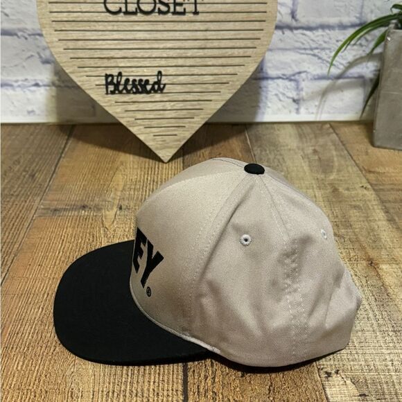 OBEY Embroidered Beige Black Logo Hat Cap SnapBack - Picture 4 of 6
